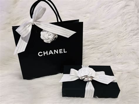 chanel delivery packaging|chanel perfume gift wrapped.